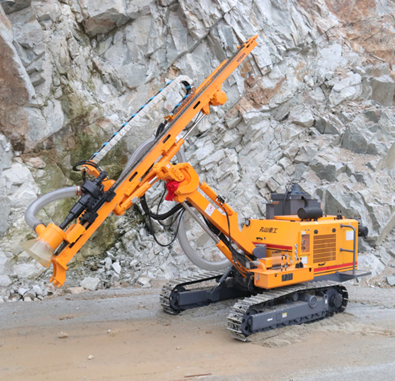 KS368 Crawler DTH drilling rig